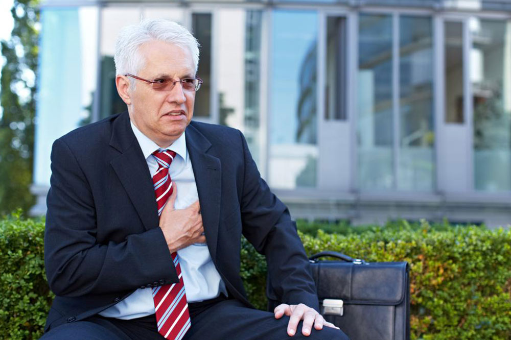 Symptoms, Causes, and Treatment of Pulmonary Arterial Hypertension