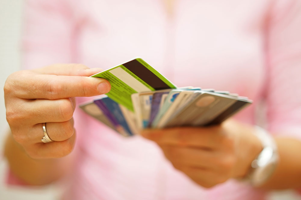 3 Tips To Avoid Credit Card Debt